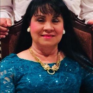 Meet your Posher, Joann